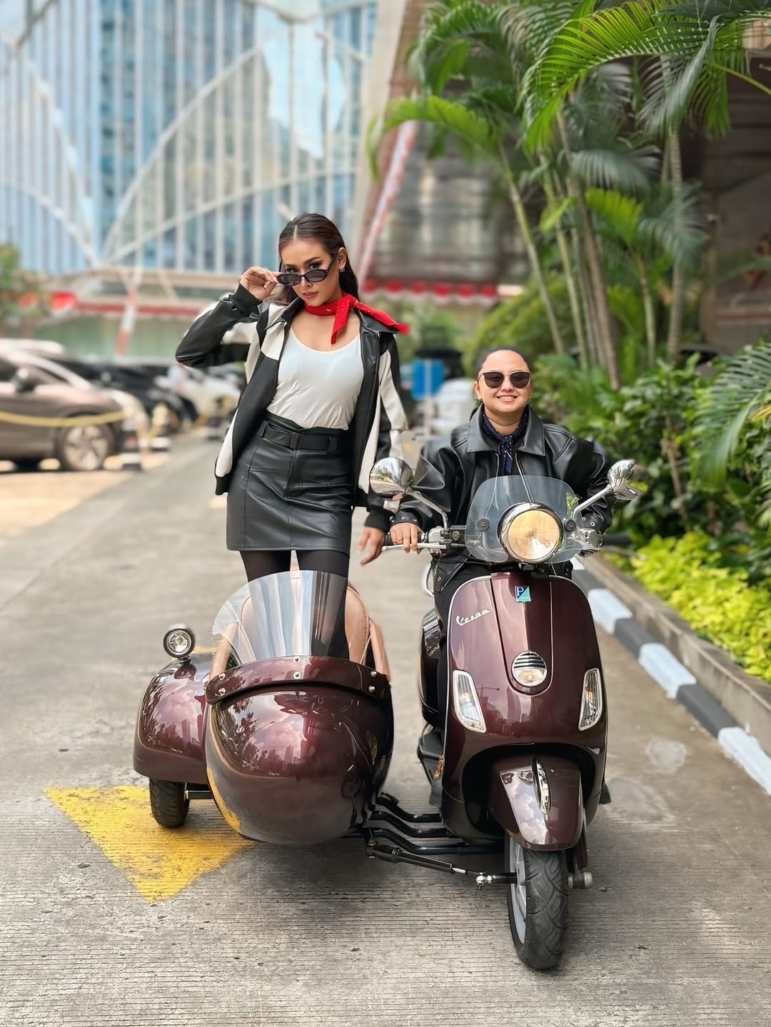 Miss Grand Indonesia rides Vespa LX 150 with Scooter99 sidecar in Sudirman, Jakarta – rent Vespa Jakarta